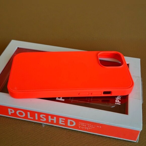 New - MVMT Polished MagSafe Snap-On Protective Case for iPhone 15/14/13 - Picture 4 of 5